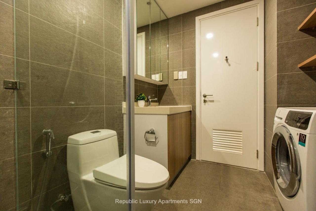 Republic Suites Ho Chi Minh City Bagian luar foto