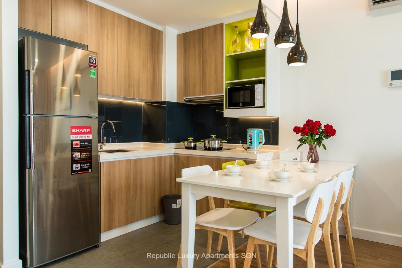 Republic Suites Ho Chi Minh City Bagian luar foto