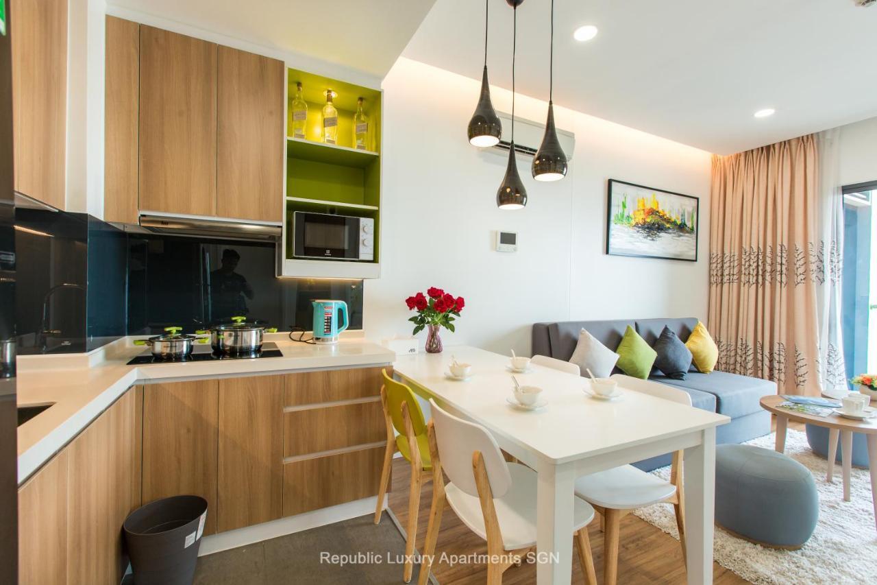 Republic Suites Ho Chi Minh City Bagian luar foto
