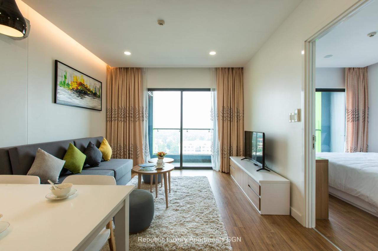 Republic Suites Ho Chi Minh City Bagian luar foto