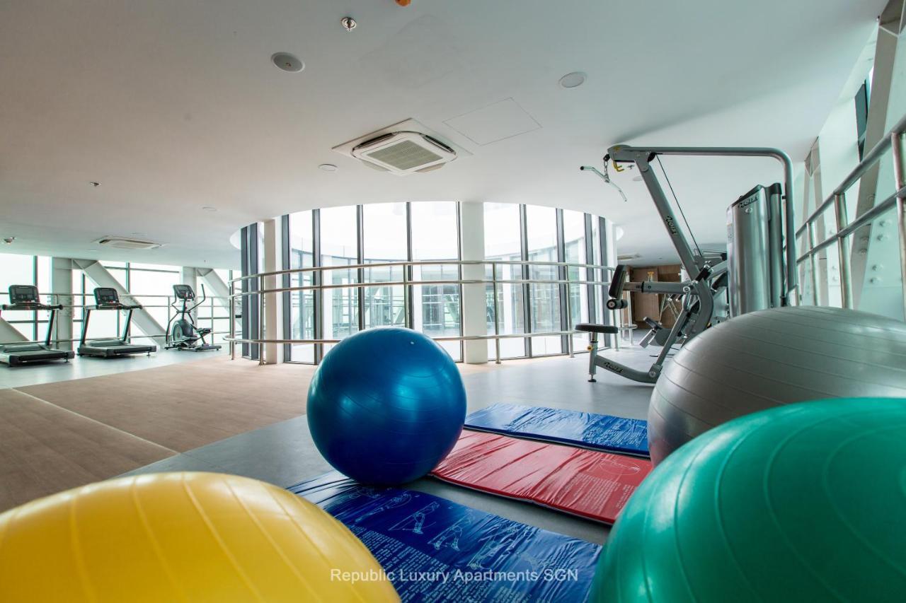 Republic Suites Ho Chi Minh City Bagian luar foto