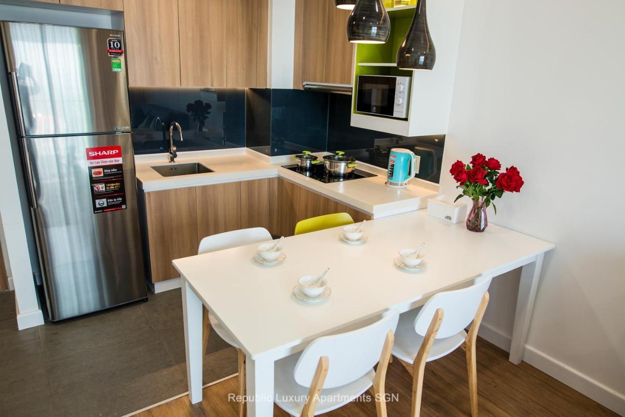 Republic Suites Ho Chi Minh City Bagian luar foto
