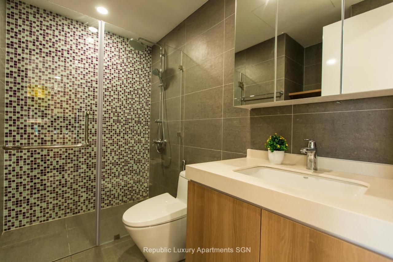 Republic Suites Ho Chi Minh City Bagian luar foto